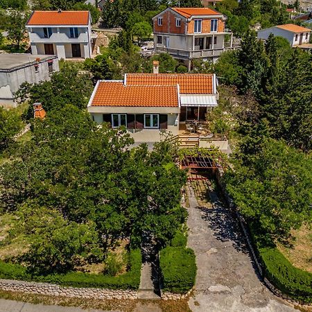 Beachfront House Nada - Happy Rentals Karlobag Kültér fotó