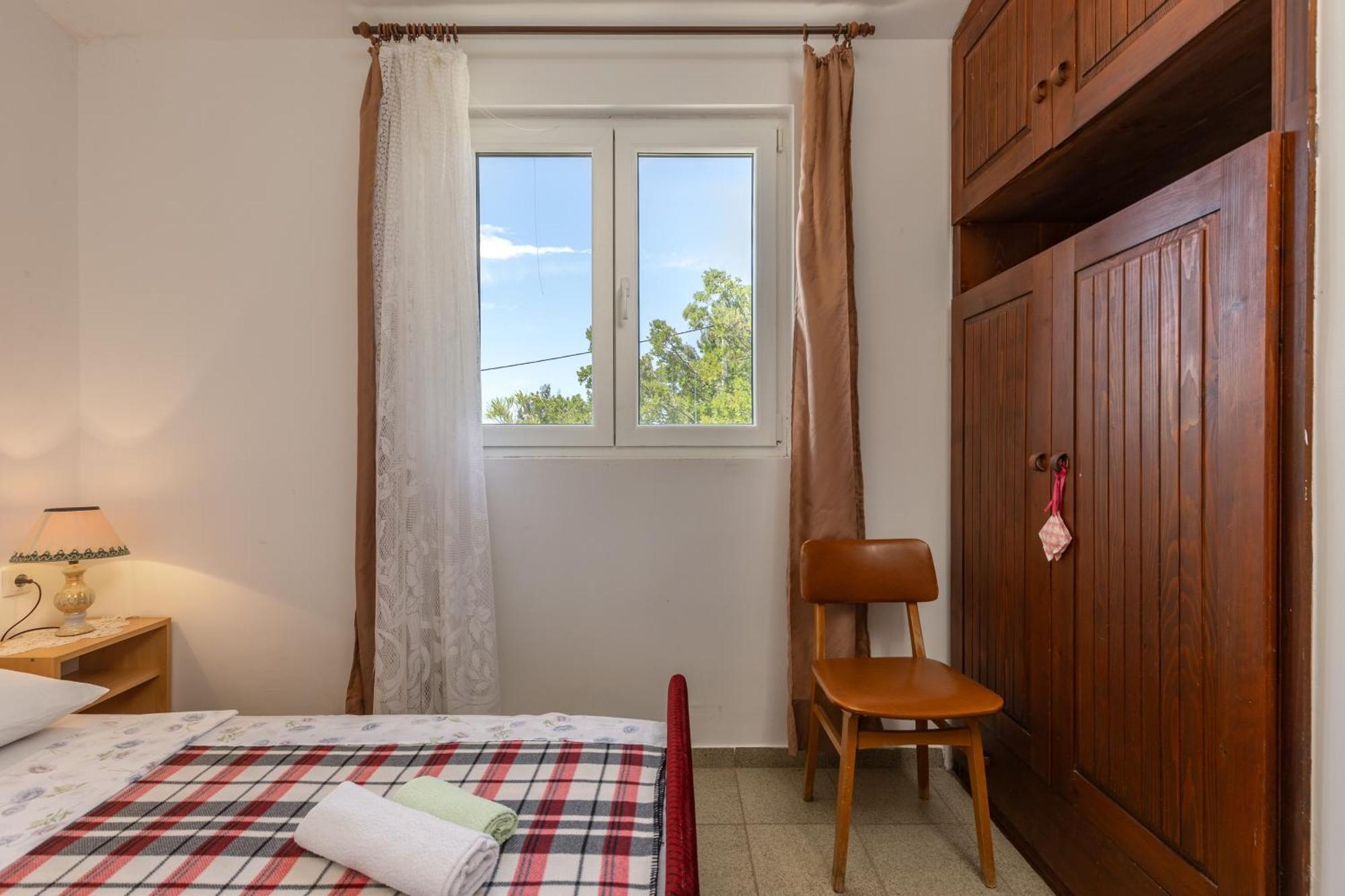 Beachfront House Nada - Happy Rentals Karlobag Kültér fotó