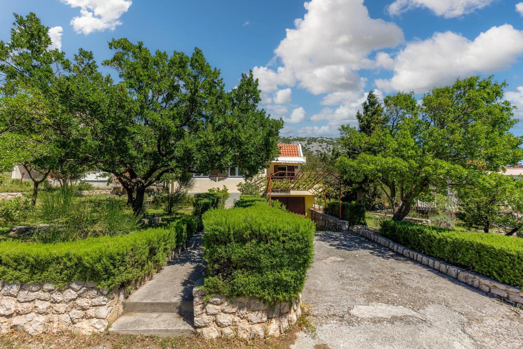 Beachfront House Nada - Happy Rentals Karlobag Kültér fotó