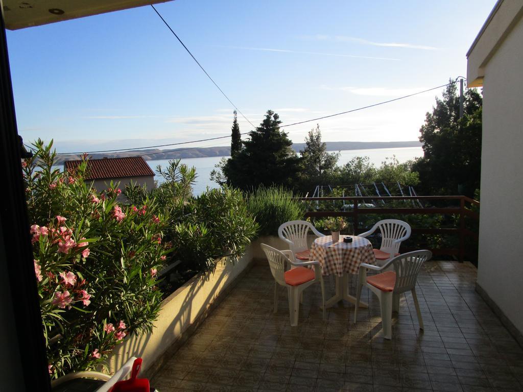Beachfront House Nada - Happy Rentals Karlobag Kültér fotó